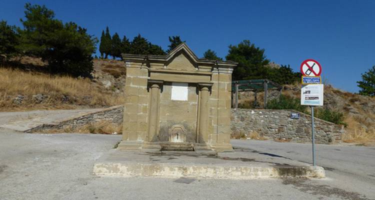 Χρονοδιακόπτης στην πηγή των Θέρμων