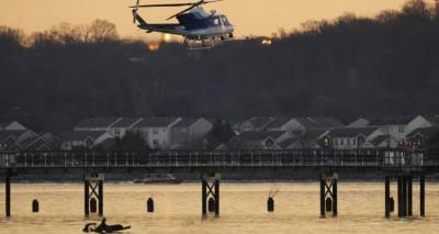 «Δεν πιστεύουμε ότι υπάρχουν επιζώντες», λένε οι Αρχές στην Ουάσιγκτον | Σοκ με την τραγωδία στον αέρα, με τα 67 άτομα