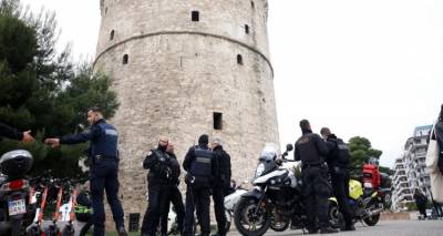 A&upsilon;&tau;&omicron;&kappa;&tau;&omicron;&nu;ί&alpha; &delta;&epsilon;ί&chi;&nu;&omicron;&upsilon;&nu; &tau;&alpha; &sigma;&tau;&omicron;&iota;&chi;&epsilon;ί&alpha; &gamma;&iota;&alpha; &tau;&eta;&nu; &pi;&tau;ώ&sigma;&eta; 38&chi;&rho;&omicron;&nu;&omicron;&upsilon; &alpha;&pi;ό &tau;&omicron;&nu; &Lambda;&epsilon;&upsilon;&kappa;ό &Pi;ύ&rho;&gamma;&omicron; | &Tau;&iota; &kappa;&alpha;&tau;έ&gamma;&rho;&alpha;&psi;&epsilon; &kappa;ά&mu;&epsilon;&rho;&alpha; &alpha;&sigma;&phi;&alpha;&lambda;&epsilon;ί&alpha;&sigmaf;