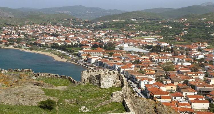 &Alpha;&nu;&tau;&iota; &Tau;&sigma;ί&nu;&alpha;... (ά&nu;&tau;&epsilon; &kappa;&omicron;&upsilon;&nu;ή&sigma;&omicron;&upsilon;)