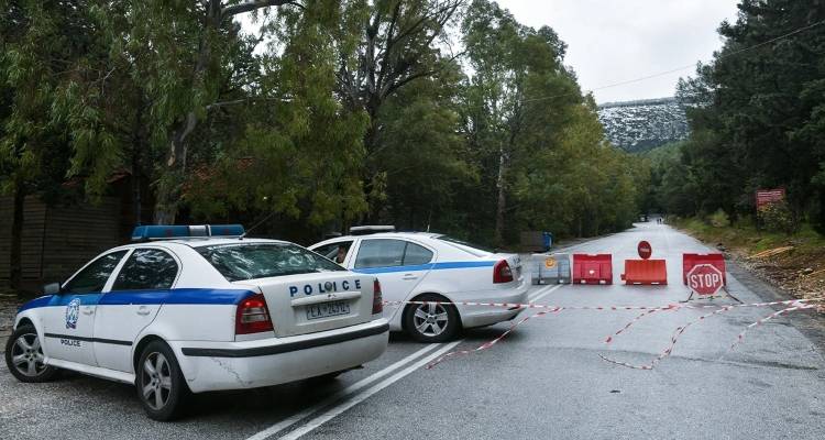 &Beta;&rho;έ&theta;&eta;&kappa;&epsilon; &sigma;&omicron;&rho;ό&sigmaf; ά&nu;&delta;&rho;&alpha; &sigma;&epsilon; &lambda;ό&phi;&omicron; &sigma;&tau;&omicron;&nu; &Tau;ύ&rho;&nu;&alpha;&beta;&omicron; - &Alpha;&sigma;&tau;&upsilon;&nu;&omicron;&mu;&iota;&kappa;&omicron;ί &sigma;&tau;&omicron; &sigma;&eta;&mu;&epsilon;ί&omicron;