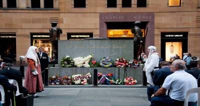 &Omicron;&iota; &Lambda;&eta;&mu;&nu;&iota;&omicron;ί &tau;&omicron;&upsilon; &Sigma;ύ&delta;&nu;&epsilon;ϋ &tau;&iota;&mu;&omicron;ύ&nu; &tau;&eta;&nu; ANZAC Day (photos)