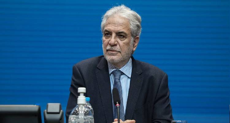 &Phi;&omega;&tau;&iota;ά &sigma;&tau;&eta; &Beta;&omicron;ύ&lambda;&alpha; -&Sigma;&tau;&upsilon;&lambda;&iota;&alpha;&nu;ί&delta;&eta;&sigmaf;: &Omicron; &mu;&eta;&chi;&alpha;&nu;&iota;&sigma;&mu;ό&sigmaf; &lambda;&epsilon;&iota;&tau;&omicron;ύ&rho;&gamma;&eta;&sigma;&epsilon; | Έ&chi;&omicron;&upsilon;&mu;&epsilon; &mu;&pi;&rho;&omicron;&sigma;&tau;ά &mu;&alpha;&sigmaf; έ&nu;&alpha; &sigma;&kappa;&lambda;&eta;&rho;ό &kappa;&alpha;&lambda;&omicron;&kappa;&alpha;ί&rho;&iota;