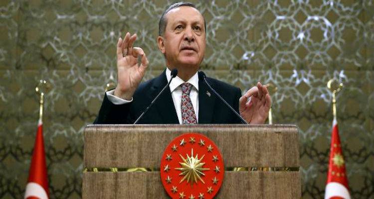 &Delta;ύ&omicron; F-16 &tau;&omega;&nu; &pi;&rho;&alpha;&xi;&iota;&kappa;&omicron;&pi;&eta;&mu;&alpha;&tau;&iota;ώ&nu; &pi;&rho;&omicron;&sigma;&pi;ά&theta;&eta;&sigma;&alpha;&nu; &nu;&alpha; &kappa;&alpha;&tau;&alpha;&rho;&rho;ί&psi;&omicron;&upsilon;&nu; &tau;&omicron;&nu; &Epsilon;&rho;&nu;&tau;&omicron;&gamma;ά&nu; &sigma;&tau;&omicron;&nu; &alpha;έ&rho;&alpha;