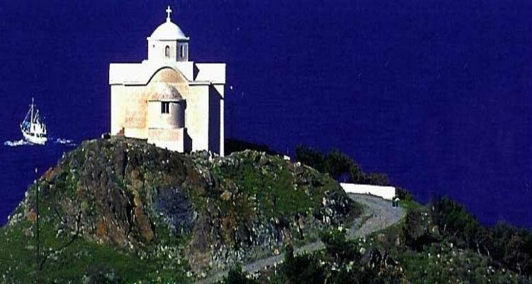 "&Sigma;&tau;&omicron; &lambda;&iota;&mu;ά&nu;&iota; &tau;&eta;&sigmaf; &Mu;ύ&rho;&iota;&nu;&alpha;&sigmaf; &xi;&alpha;&nu;&alpha;&gamma;ί&nu;&omicron;&mu;&alpha;&iota; &pi;&alpha;&iota;&delta;ί"