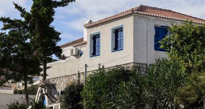 &Sigma;&pi;έ&tau;&sigma;&epsilon;&sigmaf;: &Omicron;&sigma;&alpha; έ&gamma;&iota;&nu;&alpha;&nu; &sigma;&tau;&eta; &sigma;ύ&sigma;&kappa;&epsilon;&psi;&eta; &tau;&omega;&nu; &beta;&omicron;&upsilon;&lambda;&epsilon;&upsilon;&tau;ώ&nu; &Sigma;&Upsilon;&Rho;&Iota;&Zeta;&Alpha; &sigma;&tau;&omicron; &alpha;&rho;&chi;&omicron;&nu;&tau;&iota;&kappa;ό &Kappa;&alpha;&sigma;&sigma;&epsilon;&lambda;ά&kappa;&eta; -&Eta; 1&eta; &mu;έ&rho;&alpha; έ&kappa;&lambda;&epsilon;&iota;&sigma;&epsilon; &mu;&epsilon; &tau;&rho;&alpha;&gamma;&omicron;ύ&delta;&iota; &kappa;&alpha;&iota; &chi;&omicron;&rho;ό
