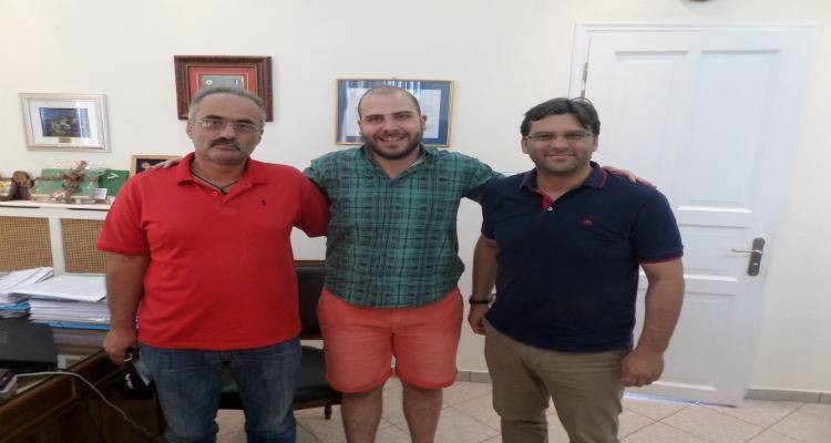 &Sigma;&upsilon;&nu;ά&nu;&tau;&eta;&sigma;&eta; &Delta;&eta;&mu;ά&rho;&chi;&omicron;&upsilon; &mu;&epsilon; &tau;&omicron;&nu; &lambda;&eta;&mu;&nu;&iota;&alpha;&kappa;ή&sigmaf; &kappa;&alpha;&tau;&alpha;&gamma;&omega;&gamma;ή&sigmaf; &epsilon;&pi;&iota;&sigma;&tau;ή&mu;&omicron;&nu;&alpha; &Mu;. &Pi;&alpha;&pi;&alpha;&sigma;&tau;&alpha;ύ&rho;&omicron;&upsilon;