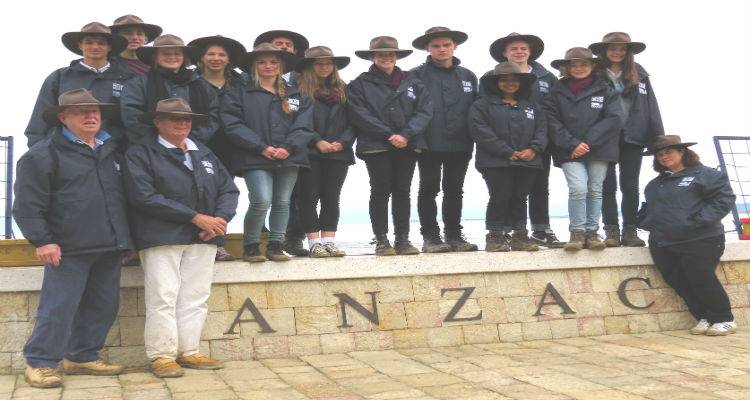 &Sigma;&tau;&eta; &Lambda;ή&mu;&nu;&omicron; &tau;&eta; &Delta;&epsilon;&upsilon;&tau;έ&rho;&alpha; &alpha;&nu;&tau;&iota;&pi;&rho;&omicron;&sigma;&omega;&pi;&epsilon;ί&alpha; &alpha;&pi;ό &tau;&eta;&nu; &Alpha;&upsilon;&sigma;&tau;&rho;&alpha;&lambda;ί&alpha;