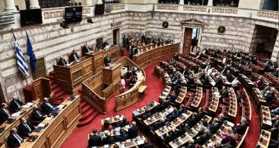 &Pi;&rho;&omicron;ϋ&pi;&omicron;&lambda;&omicron;&gamma;&iota;&sigma;&mu;ό&sigmaf;: &Alpha;&rho;&chi;ί&zeta;&epsilon;&iota; &eta; &laquo;&mu;ά&chi;&eta;&raquo; &sigma;&tau;&eta; &Beta;&omicron;&upsilon;&lambda;ή | &Tau;&omicron; &Sigma;ά&beta;&beta;&alpha;&tau;&omicron; &omicron;&iota; &omicron;&mu;&iota;&lambda;ί&epsilon;&sigmaf; &Mu;&eta;&tau;&sigma;&omicron;&tau;ά&kappa;&eta; &kappa;&alpha;&iota; &Tau;&sigma;ί&pi;&rho;&alpha;