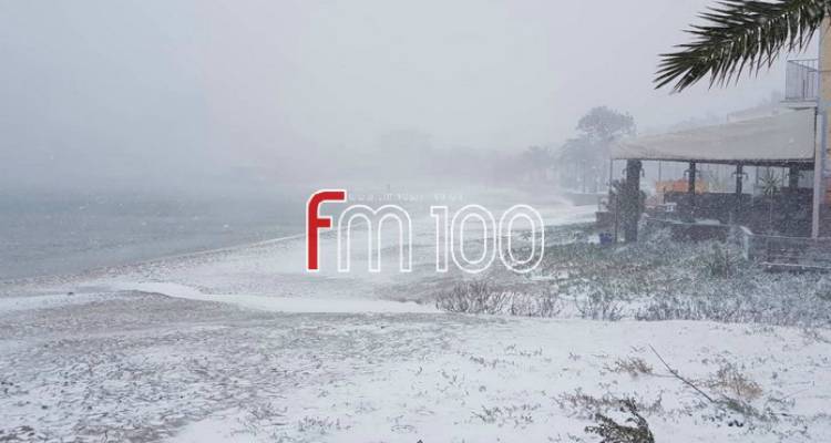 &Eta; &Lambda;ή&mu;&nu;&omicron;&sigmaf; &laquo;&nu;&tau;ύ&theta;&eta;&kappa;&epsilon;&raquo; &sigma;&tau;&alpha; &lambda;&epsilon;&upsilon;&kappa;ά! (photos &amp; videos)