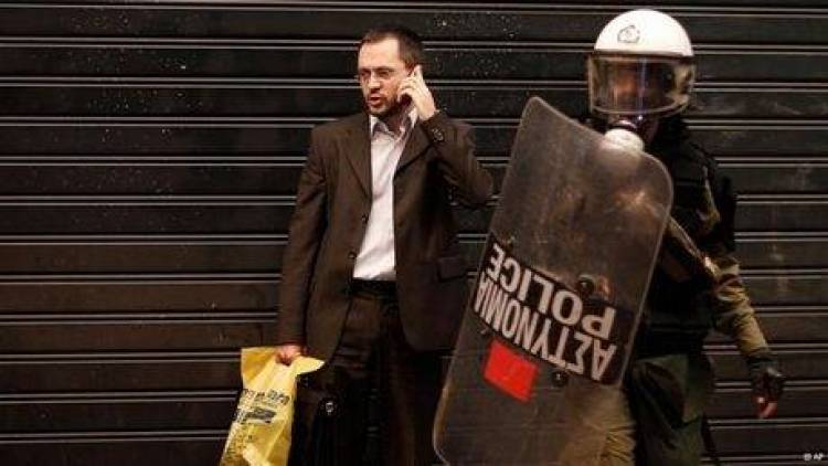 Welt: Η ελληνική αστυνομία συγκαλύπτει βασανιστήρια