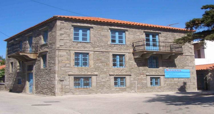 3 &xi;&epsilon;&chi;&omega;&rho;&iota;&sigma;&tau;έ&sigmaf; &epsilon;&kappa;&theta;έ&sigma;&epsilon;&iota;&sigmaf; &sigma;&tau;&eta;&nu; &Pi;&iota;&nu;&alpha;&kappa;&omicron;&theta;ή&kappa;&eta; &Sigma;ύ&gamma;&chi;&rho;&omicron;&nu;&eta;&sigmaf; &Beta;&alpha;&lambda;&kappa;&alpha;&nu;&iota;&kappa;ή&sigmaf; &Tau;έ&chi;&nu;&eta;&sigmaf; &Kappa;&omicron;&nu;&tau;&iota;ά