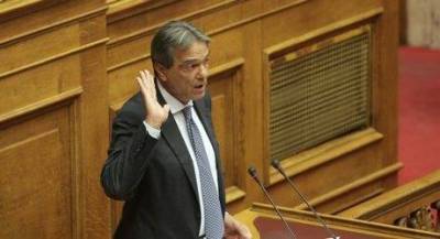 Σηφουνάκης: «Δεν θα ψηφίσουμε νέα μέτρα και αυτό είναι απόφαση Συνεδρίου»