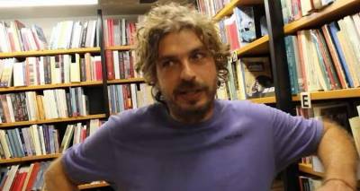 &Omicron; &sigma;&upsilon;&gamma;&gamma;&rho;&alpha;&phi;έ&alpha;&sigmaf; &Gamma;&iota;ά&nu;&nu;&eta;&sigmaf; &Mu;&alpha;&kappa;&rho;&iota;&delta;ά&kappa;&eta;&sigmaf; &sigma;&tau;&eta; &Lambda;ή&mu;&nu;&omicron; &kappa;&alpha;&lambda;&epsilon;&sigma;&mu;έ&nu;&omicron;&sigmaf; &tau;&eta;&sigmaf; &Lambda;έ&sigma;&chi;&eta;&sigmaf; &Phi;&iota;&lambda;&alpha;&nu;&alpha;&gamma;&nu;&omega;&sigma;ί&alpha;&sigmaf;