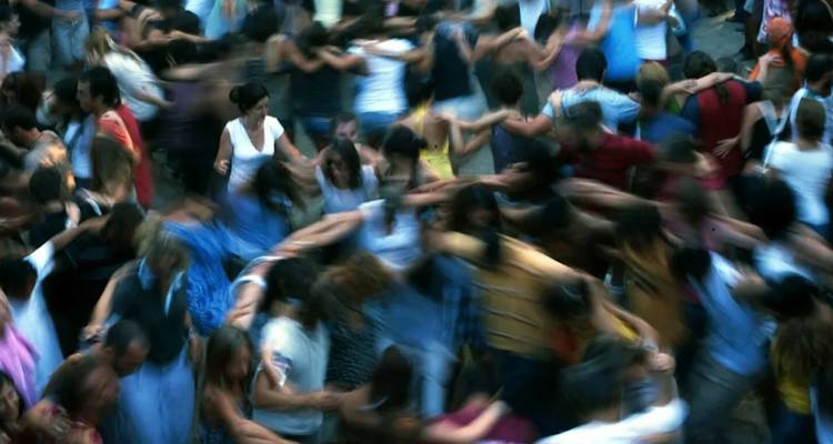 &Eta; &Lambda;ή&mu;&nu;&omicron;&sigmaf; &sigma;&upsilon;&nu;&epsilon;&chi;ί&zeta;&epsilon;&iota; &nu;&alpha; &kappa;&epsilon;&rho;&delta;ί&zeta;&epsilon;&iota; &chi;ώ&rho;&omicron; &sigma;&tau;&alpha; &mu;&epsilon;&gamma;ά&lambda;&alpha; &mu;έ&sigma;&alpha; | &Alpha;&phi;&iota;έ&rho;&omega;&mu;&alpha; &tau;&eta;&sigmaf; LiFO &sigma;&tau;&omicron; &Kappa;&omicron;&nu;&tau;&omicron;&pi;&omicron;ύ&lambda;&iota;