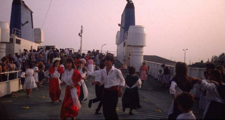 &Sigma;&pi;ά&nu;&iota;&alpha; &phi;&omega;&tau;&omicron;&gamma;&rho;&alpha;&phi;ί&alpha; &alpha;&pi;ό &tau;&alpha; &epsilon;&gamma;&kappa;&alpha;ί&nu;&iota;&alpha; &tau;&eta;&sigmaf; &gamma;&rho;&alpha;&mu;&mu;ή&sigmaf; &Pi;ό&rho;&tau;&omicron; &Lambda;ά&gamma;&omicron;&sigmaf; - &Theta;ά&sigma;&omicron;&sigmaf; - &Lambda;ή&mu;&nu;&omicron;&sigmaf; - &Rho;&alpha;&phi;ή&nu;&alpha;