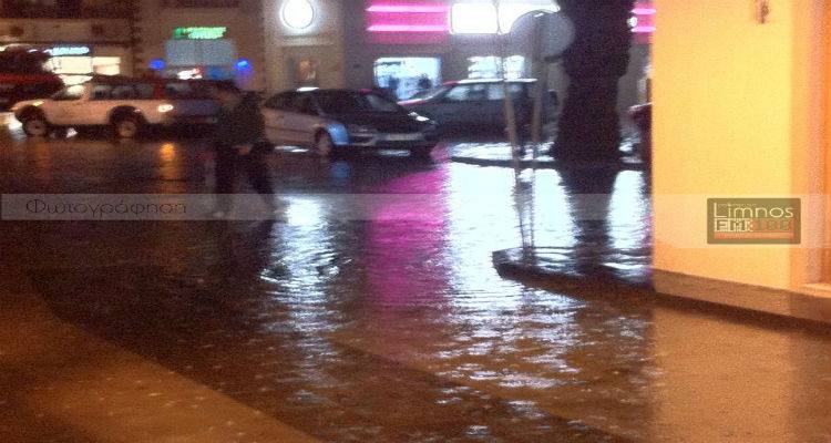 &Nu;ί&kappa;&omicron;&sigmaf; &Mu;&omicron;&sigma;&chi;ά&kappa;&eta;&sigmaf;: &laquo;Ά&mu;&epsilon;&sigma;&alpha; &pi;&alpha;&rho;&epsilon;&mu;&beta;ά&sigma;&epsilon;&iota;&sigmaf;  &sigma;&tau;&eta;&nu; &pi;&lambda;&alpha;&tau;&epsilon;ί&alpha; &Kappa;&Tau;&Epsilon;&Lambda;&raquo; (mp3)