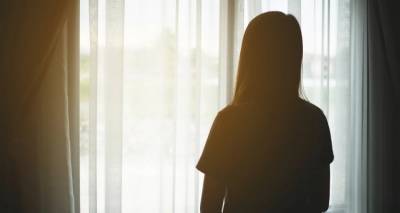 &Kappa;&alpha;&beta;ά&lambda;&alpha;: &Sigma;&omicron;&kappa; &mu;&epsilon; &tau;&omicron;&nu; 62&chi;&rho;&omicron;&nu;&omicron; &kappa;&alpha;&theta;&eta;&gamma;&eta;&tau;ή &pi;&omicron;&upsilon; &sigma;&upsilon;&nu;&epsilon;&lambda;ή&phi;&theta;&eta; | &Alpha;&sigma;&epsilon;&lambda;&gamma;&omicron;ύ&sigma;&epsilon; &sigma;&epsilon; 16&chi;&rho;&omicron;&nu;&eta; &mu;&alpha;&theta;ή&tau;&rho;&iota;&alpha; &mu;έ&sigma;&alpha; &sigma;&tau;&omicron; &sigma;&chi;&omicron;&lambda;&epsilon;ί&omicron;