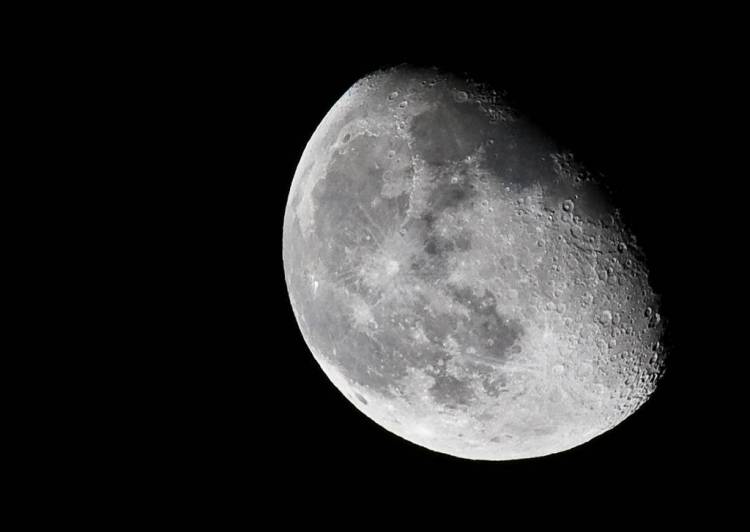 Πώς δημιουργήθηκε το φεγγάρι;