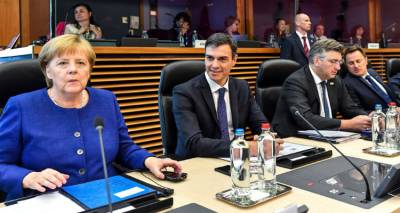 &Mu;&epsilon;&tau;&alpha;&nu;&alpha;&sigma;&tau;&epsilon;&upsilon;&tau;&iota;&kappa;ό: &Chi;&omega;&rho;ί&sigmaf; &omicron;&upsilon;&sigma;&iota;&alpha;&sigma;&tau;&iota;&kappa;ά &sigma;&upsilon;&mu;&pi;&epsilon;&rho;ά&sigma;&mu;&alpha;&tau;&alpha; &eta; ά&tau;&upsilon;&pi;&eta; &laquo;&sigma;ύ&nu;&omicron;&delta;&omicron;&sigmaf; &kappa;&omicron;&rho;&upsilon;&phi;ή&sigmaf;&raquo;