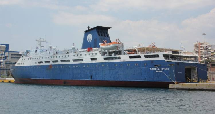 EUROPEAN EXPESS: &Sigma;&tau;&omicron; &Pi;έ&rho;&alpha;&mu;&alpha; έ&nu;&alpha;&sigmaf; &pi;&alpha;&lambda;&iota;ό&sigmaf; &gamma;&nu;ώ&rho;&iota;&mu;&omicron;&sigmaf; &tau;&eta;&sigmaf; &Lambda;ή&mu;&nu;&omicron;&upsilon;