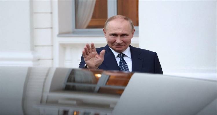 FAZ: &Eta; &Kappa;ί&nu;&alpha; &chi;ά&nu;&epsilon;&iota; &tau;&eta;&nu; &upsilon;&pi;&omicron;&mu;&omicron;&nu;ή &tau;&eta;&sigmaf; &mu;&epsilon; &tau;&omicron;&nu; &Pi;&omicron;ύ&tau;&iota;&nu;