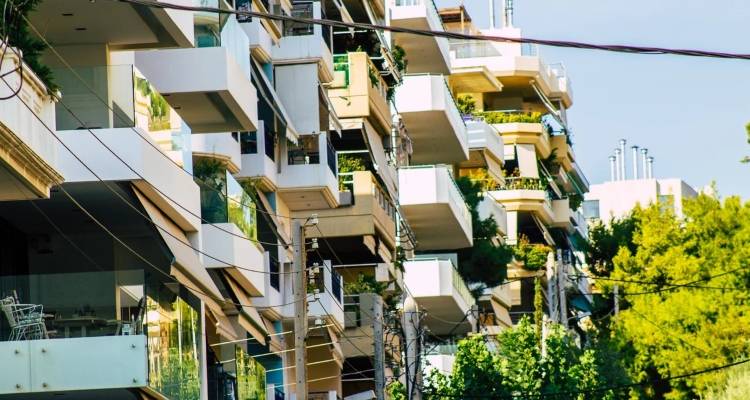 &Tau;&epsilon;&rho;ά&sigma;&tau;&iota;&omicron; &tau;&omicron; &epsilon;&nu;&delta;&iota;&alpha;&phi;έ&rho;&omicron;&nu; &gamma;&iota;&alpha; &tau;&omicron; &laquo;&Sigma;&pi;ί&tau;&iota; &mu;&omicron;&upsilon; 2&raquo; -&Pi;&epsilon;&rho;ί&pi;&omicron;&upsilon; 30.000 έ&kappa;&alpha;&nu;&alpha;&nu; &alpha;ί&tau;&eta;&sigma;&eta;, &pi;&omicron;&iota;&omicron;&iota; &epsilon;ί&nu;&alpha;&iota; &omicron;&iota; &delta;&iota;&kappa;&alpha;&iota;&omicron;ύ&chi;&omicron;&iota;