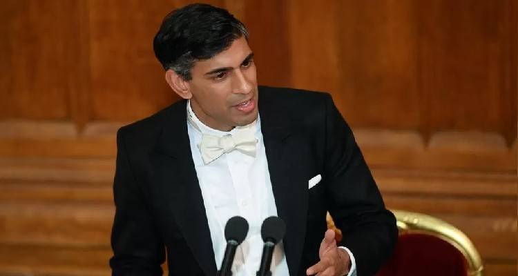 &Rho;ί&sigma;&iota; &Sigma;&omicron;ύ&nu;&alpha;&kappa;: &Eta; &chi;&rho;&upsilon;&sigma;ή &epsilon;&pi;&omicron;&chi;ή &tau;&omega;&nu; &sigma;&chi;έ&sigma;&epsilon;&omega;&nu; &Eta;&nu;&omega;&mu;έ&nu;&omicron;&upsilon; &Beta;&alpha;&sigma;&iota;&lambda;&epsilon;ί&omicron;&upsilon;-&Kappa;ί&nu;&alpha;&sigmaf; έ&chi;&epsilon;&iota; &tau;&epsilon;&lambda;&epsilon;&iota;ώ&sigma;&epsilon;&iota;