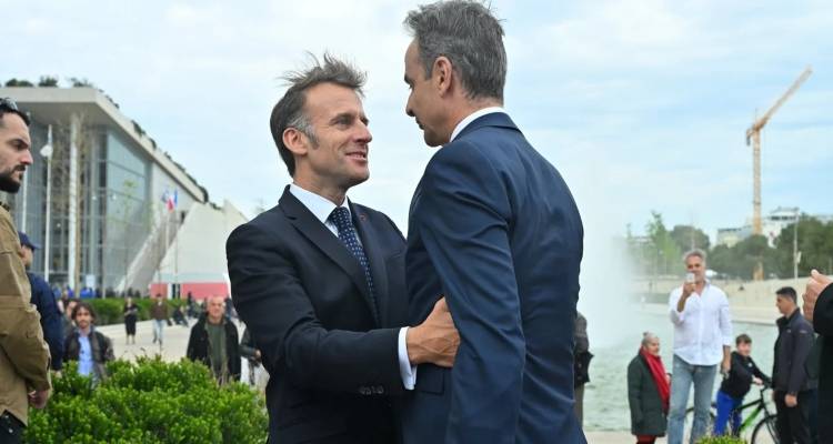 &Theta;&epsilon;&tau;&iota;&kappa;ό &alpha;&pi;&omicron;&tau;ύ&pi;&omega;&mu;&alpha; ά&phi;&eta;&sigma;&epsilon; &eta; &epsilon;&pi;ί&sigma;&kappa;&epsilon;&psi;&eta; &Mu;&alpha;&kappa;&rho;ό&nu; -&Iota;&sigma;&chi;&upsilon;&rho;ά &chi;&alpha;&rho;&tau;&iota;ά &gamma;&iota;&alpha; &tau;&eta;&nu; &kappa;&upsilon;&beta;έ&rho;&nu;&eta;&sigma;&eta; &eta; ά&mu;&upsilon;&nu;&alpha; &kappa;&alpha;&iota; &epsilon;&xi;&omega;&tau;&epsilon;&rho;&iota;&kappa;ή &pi;&omicron;&lambda;&iota;&tau;&iota;&kappa;ή