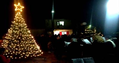 &Omicron; &Mu;&omicron;ύ&delta;&rho;&omicron;&sigmaf; &sigma;&tau;&omicron;&lambda;ί&zeta;&epsilon;&iota; &tau;&omicron; &laquo;&Delta;έ&nu;&tau;&rho;&omicron; &tau;&eta;&sigmaf; &Alpha;&gamma;ά&pi;&eta;&sigmaf;&raquo;