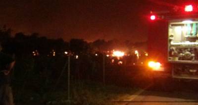 &Phi;&omega;&tau;&iota;ά &pi;&omicron;&upsilon; &pi;&rho;&omicron;&kappa;&alpha;&lambda;&epsilon;ί &epsilon;&rho;&omega;&tau;&eta;&mu;&alpha;&tau;&iota;&kappa;ά &kappa;&alpha;&iota; &pi;ά&lambda;&iota; &sigma;&tau;&omicron; &delta;&rho;ό&mu;&omicron; &mu;&epsilon;&tau;&alpha;&xi;ύ &Sigma;&alpha;&rho;&delta;ώ&nu; &kappa;&alpha;&iota; &Delta;ά&phi;&nu;&eta;&sigmaf;