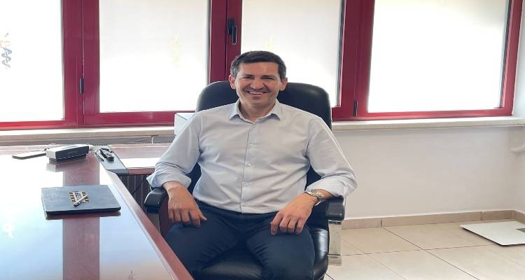 &Alpha;&sigmaf; &mu;&iota;&lambda;ή&sigma;&omicron;&upsilon;&mu;&epsilon; &gamma;&iota;&alpha; &tau;&eta; &lambda;&alpha;&pi;&alpha;&rho;&omicron;&sigma;&kappa;&omicron;&pi;&iota;&kappa;ή &chi;&omicron;&lambda;&omicron;&kappa;&upsilon;&sigma;&tau;&epsilon;&kappa;&tau;&omicron;&mu;ή