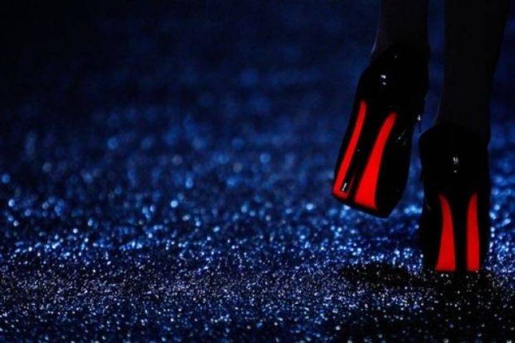 &Omicron; &sigma;&epsilon;&xi;&iota;&sigma;&mu;ό&sigmaf; &delta;&epsilon;&nu; &epsilon;ί&nu;&alpha;&iota; &kappa;&alpha;&lambda;&alpha;&mu;&pi;&omicron;ύ&rho;&iota;