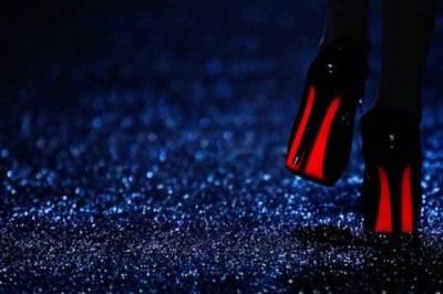 &Omicron; &sigma;&epsilon;&xi;&iota;&sigma;&mu;ό&sigmaf; &delta;&epsilon;&nu; &epsilon;ί&nu;&alpha;&iota; &kappa;&alpha;&lambda;&alpha;&mu;&pi;&omicron;ύ&rho;&iota;