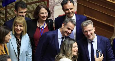 &Omicron;&mu;ό&phi;&upsilon;&lambda;&alpha; &zeta;&epsilon;&upsilon;&gamma;ά&rho;&iota;&alpha;: &Pi;έ&rho;&alpha;&sigma;&epsilon; &mu;&epsilon; 176 &psi;ή&phi;&omicron;&upsilon;&sigmaf; &tau;&omicron; &nu;&omicron;&mu;&omicron;&sigma;&chi;έ&delta;&iota;&omicron; &gamma;&iota;&alpha; &tau;&eta;&nu; &iota;&sigma;ό&tau;&eta;&tau;&alpha; &sigma;&tau;&omicron;&nu; &gamma;ά&mu;&omicron; | &Pi;&epsilon;&rho;&iota;&omicron;&rho;ί&sigma;&tau;&eta;&kappa;&alpha;&nu; &omicron;&iota; &delta;&iota;&alpha;&rho;&rho;&omicron;έ&sigmaf; &sigma;&tau;&eta; &Nu;&Delta;