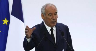 Γαλλία: Προς κατάρρευση η κυβέρνηση Μπαϊρού | «Όχι» και από Σοσιαλιστές σε παροχή ψήφου εμπιστοσύνης