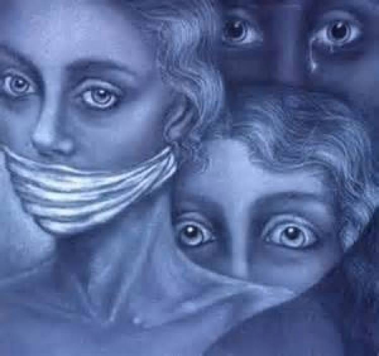 &Eta; &pi;&omicron;&lambda;&iota;&tau;&iota;&kappa;ή &beta;ί&alpha; &phi;&omega;&lambda;&iota;ά&zeta;&epsilon;&iota; &sigma;&tau;&alpha; &mu;&upsilon;&alpha;&lambda;ά &mu;&alpha;&sigmaf;