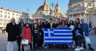 &Tau;&omicron; &Epsilon;&Pi;&Alpha;.&Lambda;. &Mu;ύ&rho;&iota;&nu;&alpha;&sigmaf; &sigma;&tau;&eta;&nu; &Iota;&tau;&alpha;&lambda;ί&alpha; &sigma;&tau;&omicron; &pi;&lambda;&alpha;ί&sigma;&iota;&omicron; &tau;&omicron;&upsilon; Erasmus+ (photos)