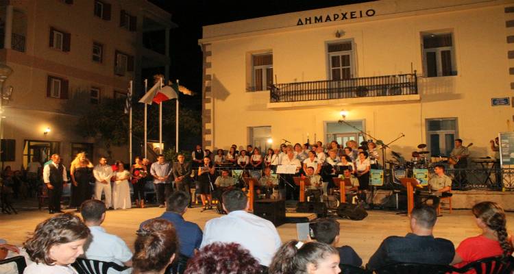 Λήμνος: «Τραγούδια με τ&#039; αστέρια» χάρισε στο κοινό η 88 ΣΔΙ (photos)