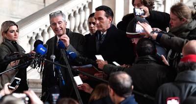Qatargate: &Pi;&alpha;&rho;&alpha;&mu;έ&nu;&epsilon;&iota; &sigma;&tau;&eta; &phi;&upsilon;&lambda;&alpha;&kappa;ή &eta; &Epsilon;ύ&alpha; &Kappa;&alpha;ϊ&lambda;ή