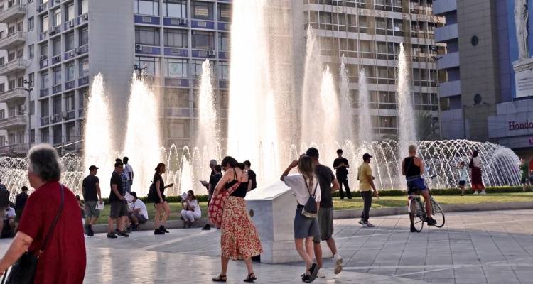 &Beta;&alpha;&theta;ύ &kappa;&alpha;&lambda;&omicron;&kappa;&alpha;ί&rho;&iota; &alpha;ύ&rho;&iota;&omicron; &mu;&epsilon; &theta;&epsilon;&rho;&mu;&omicron;&kappa;&rho;&alpha;&sigma;ί&epsilon;&sigmaf; &omega;&sigmaf; 35 &beta;&alpha;&theta;&mu;&omicron;ύ&sigmaf; &Kappa;&epsilon;&lambda;&sigma;ί&omicron;&upsilon; -&Tau;&iota; &epsilon;ί&nu;&alpha;&iota; &tau;&omicron; &theta;&epsilon;&rho;&mu;&iota;&kappa;ό ridge &pi;&omicron;&upsilon; &phi;έ&rho;&nu;&epsilon;&iota; &zeta;έ&sigma;&tau;&eta;