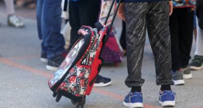 Ανήκουστο: Δασκάλα κατήγγειλε παιδί Α&#039; Δημοτικού για θωπεία, επειδή ήθελε να της δείξει ζωγραφιά και την άγγιξε