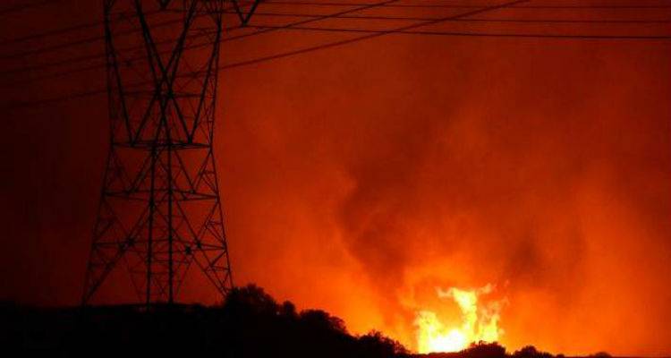 &Alpha;&nu;&epsilon;&xi;έ&lambda;&epsilon;&gamma;&kappa;&tau;&eta; &eta; &pi;&upsilon;&rho;&kappa;&alpha;&gamma;&iota;ά &sigma;&tau;&eta; &Nu;ό&tau;&iota;&alpha; &Kappa;&alpha;&lambda;&iota;&phi;ό&rho;&nu;&iota;&alpha;