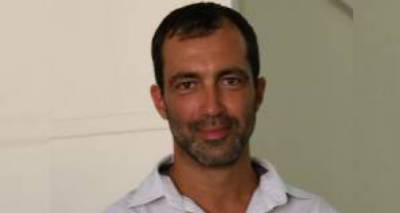 &Delta;&iota;&alpha;&psi;&epsilon;ύ&delta;&epsilon;&iota; &kappa;&alpha;&iota; &omicron; &Pi;&rho;. &tau;&omicron;&upsilon; &Pi;&alpha;&nu;&epsilon;&pi;&iota;&sigma;&tau;&eta;&mu;&iota;&alpha;&kappa;&omicron;ύ &Tau;&mu;ή&mu;&alpha;&tau;&omicron;&sigmaf; &tau;&eta;&sigmaf; &Lambda;ή&mu;&nu;&omicron;&upsilon; &tau;&iota;&sigmaf; &phi;ή&mu;&epsilon;&sigmaf; &pi;&epsilon;&rho;ί &mu;&epsilon;&tau;&alpha;&phi;&omicron;&rho;ά&sigmaf; &tau;&omicron;&upsilon; &sigma;&tau;&eta; &Lambda;έ&sigma;&beta;&omicron;