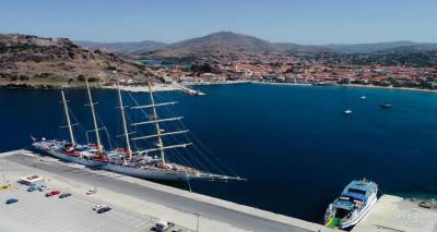 &Sigma;&tau;&eta; &Lambda;ή&mu;&nu;&omicron; &tau;&omicron; &pi;&rho;ώ&tau;&omicron; &kappa;&rho;&omicron;&upsilon;&alpha;&zeta;&iota;&epsilon;&rho;ό&pi;&lambda;&omicron;&iota;&omicron; &tau;&eta;&sigmaf; &sigma;&epsilon;&zeta;ό&nu;