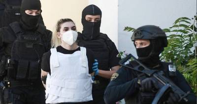 &Rho;&omicron;ύ&lambda;&alpha; &Pi;&iota;&sigma;&pi;&iota;&rho;ί&gamma;&kappa;&omicron;&upsilon;: &Tau;&omicron; &alpha;&pi;ό&kappa;&omicron;&sigma;&mu;&omicron;, &kappa;&alpha;&rho;&phi;&omega;&mu;έ&nu;&omicron; &sigma;&tau;&omicron; &kappa;&epsilon;&nu;ό &beta;&lambda;έ&mu;&mu;&alpha; &tau;&eta;&sigmaf;, ό&tau;&alpha;&nu; έ&phi;&upsilon;&gamma;&epsilon; &alpha;&pi;ό &tau;&eta;&nu; &Epsilon;&upsilon;&epsilon;&lambda;&pi;ί&delta;&omega;&nu;