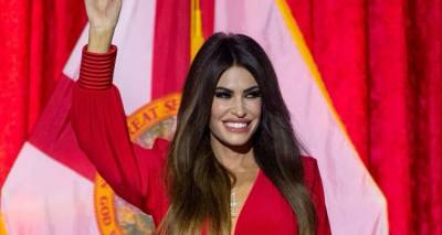 &Kappa;ί&mu;&pi;&epsilon;&rho;&lambda;&iota; &Gamma;&kappa;ί&lambda;&phi;&omicron;ϊ&lambda;: &Pi;ώ&sigmaf; &beta;&lambda;έ&pi;&epsilon;&iota; &eta; &Alpha;&theta;ή&nu;&alpha; &tau;&omicron;&nu; &delta;&iota;&omicron;&rho;&iota;&sigma;&mu;ό &tau;&eta;&sigmaf; &omega;&sigmaf; &pi;&rho;έ&sigma;&beta;&eta; &tau;&omega;&nu; &Eta;&Pi;&Alpha; -&laquo;&Alpha;ί&nu;&iota;&gamma;&mu;&alpha; &alpha;&lambda;&lambda;ά &kappa;&alpha;&iota; &epsilon;&upsilon;&kappa;&alpha;&iota;&rho;ί&alpha;&raquo;