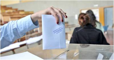 &Phi;&omicron;&iota;&tau;&eta;&tau;&iota;&kappa;έ&sigmaf; &epsilon;&kappa;&lambda;&omicron;&gamma;έ&sigmaf; 2023: &Eta; &Delta;&Alpha;&Pi; &pi;&rho;ώ&tau;&eta; &mu;&epsilon; 48,1%, &sigma;&tau;&omicron; 28,56% &eta; &Pi;&alpha;&nu;&sigma;&pi;&omicron;&upsilon;&delta;&alpha;&sigma;&tau;&iota;&kappa;ή | &Kappa;&alpha;&tau;&alpha;&beta;&alpha;&rho;&alpha;&theta;&rho;ώ&theta;&eta;&kappa;&epsilon; &tau;&omicron; Bloco &tau;&omicron;&upsilon; &Sigma;&Upsilon;&Rho;&Iota;&Zeta;&Alpha;