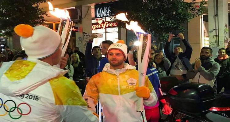 Ο Παναγιώτης Μαγδανής έτρεξε με την Ολυμπιακή Φλόγα (photo)