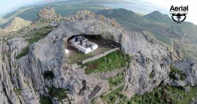 &Gamma;&iota;&omicron;&rho;&tau;ά&zeta;&epsilon;&iota; &eta; &Pi;&alpha;&nu;&alpha;&gamma;&iota;ά &Kappa;&alpha;&kappa;&alpha;&beta;&iota;ώ&tau;&iota;&sigma;&sigma;&alpha; | &Theta;&epsilon;ί&alpha; &lambda;&epsilon;&iota;&tau;&omicron;&upsilon;&rho;&gamma;ί&alpha; &sigma;&tau;&omicron;&nu; &alpha;&sigma;&kappa;&epsilon;&pi;ή &nu;&alpha;ό